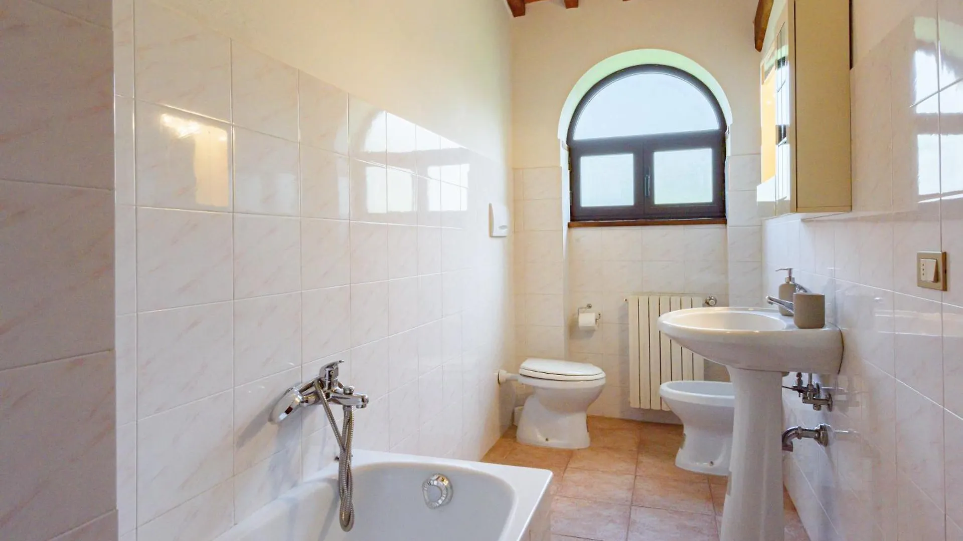 Villa Pasqualina By Mmega Arezzo Italy